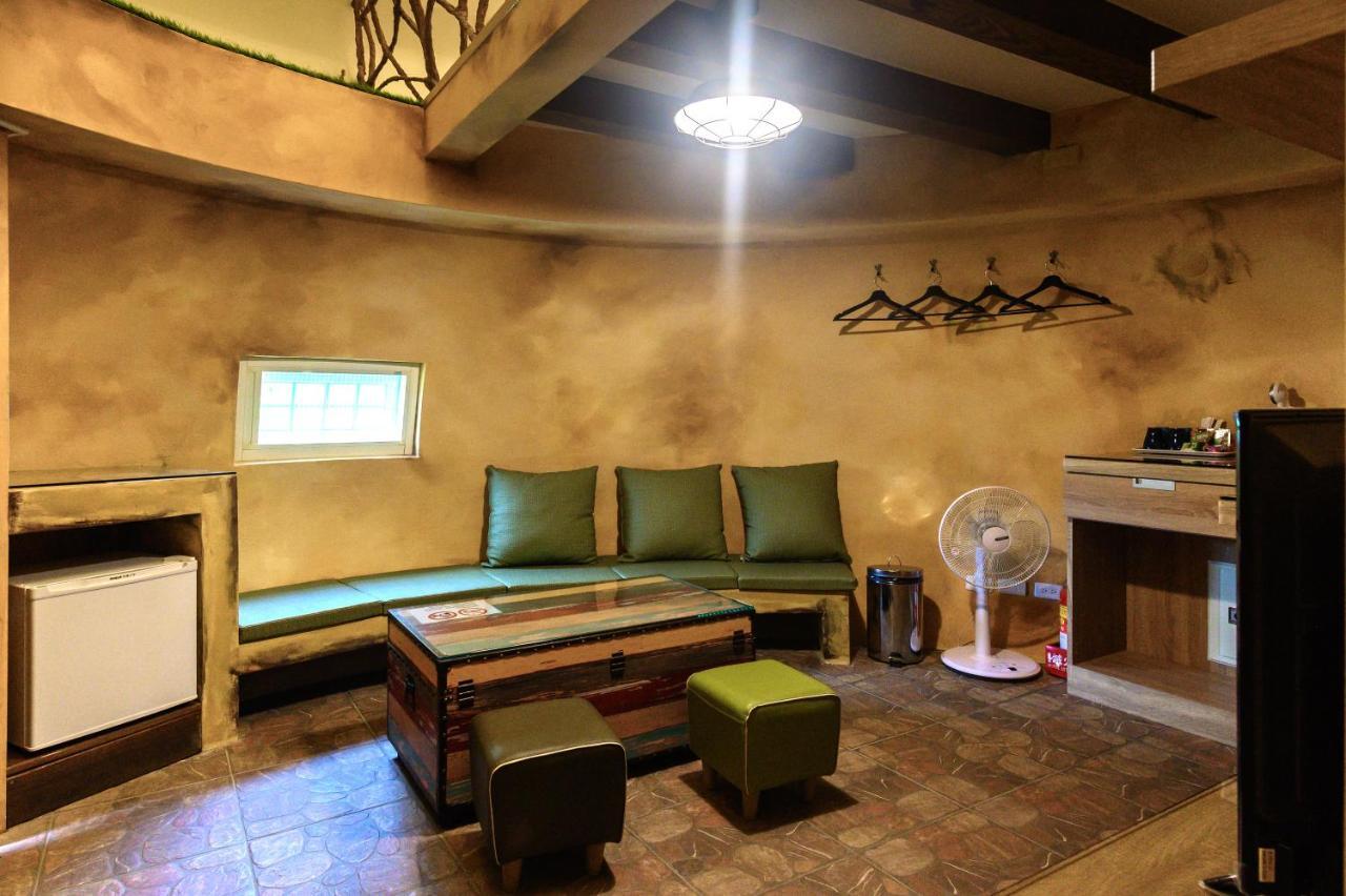 Mushroom Forest Guesthouse Camping Site Puli Bagian luar foto